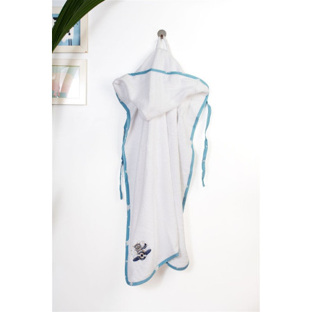 Κάπα Με Κέντημα bebe Aviator 184 75X85 White-Sky Blue 100% Cotton