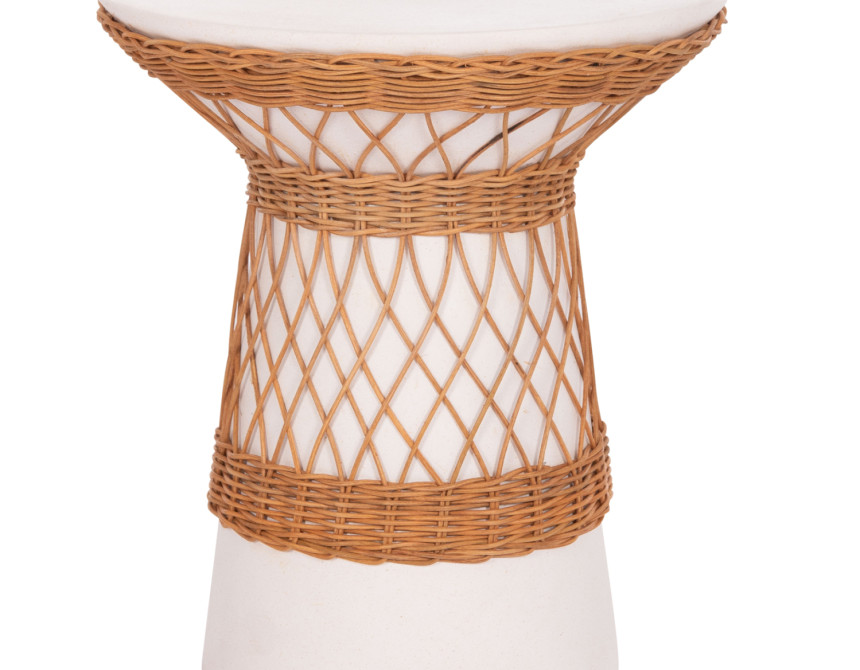 ΒΟΗΘΗΤΙΚΟ ΤΡΑΠΕΖΙ ΣΤΡΟΓΓΥΛΟ DELIA HM18167.02 FIBER CEMENT ΛΕΥΚΟ & RATTAN Φ40x45Υεκ