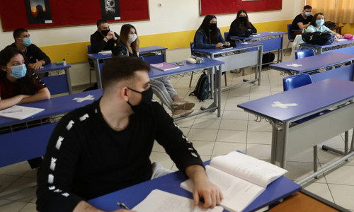 Ανοίγουν τα Λύκεια όλης της χώρας στις 12 Απριλίου
