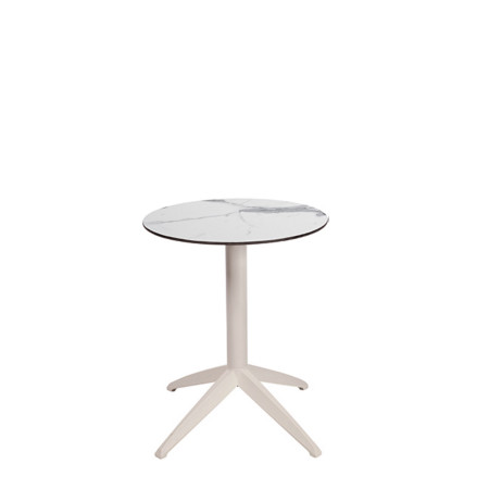 Quatro/R Base White*