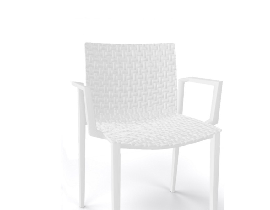 Clipperton/P* Armchair