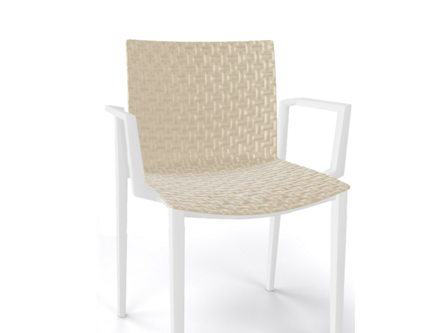 Clipperton/P* Armchair