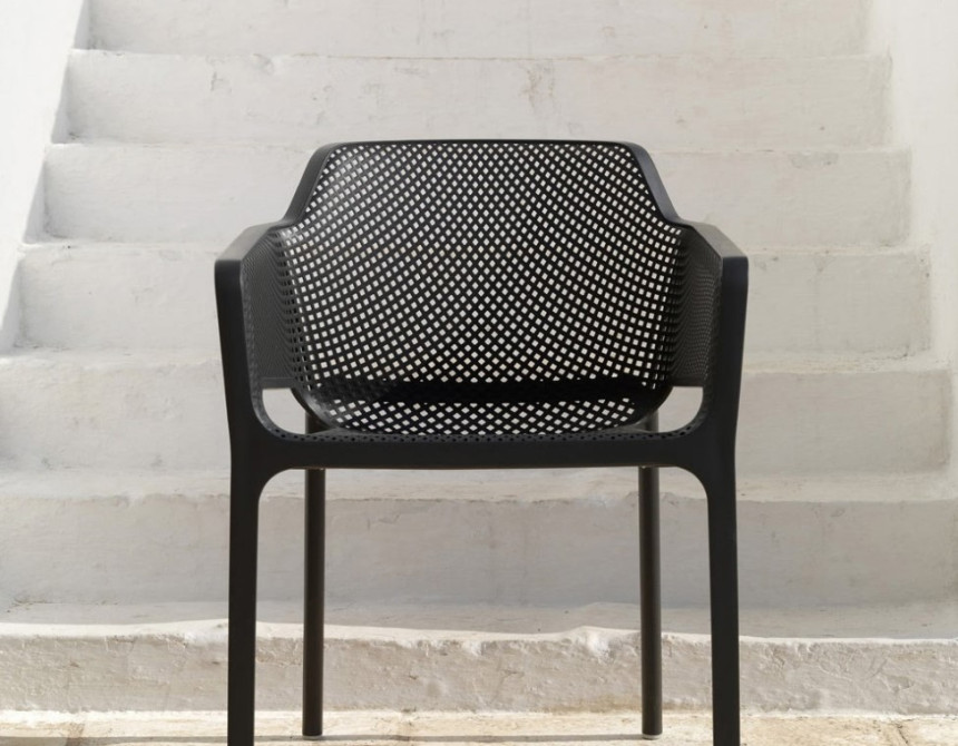 Bit* Chair