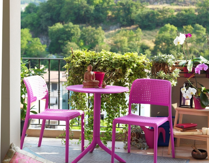 Bora* Chair