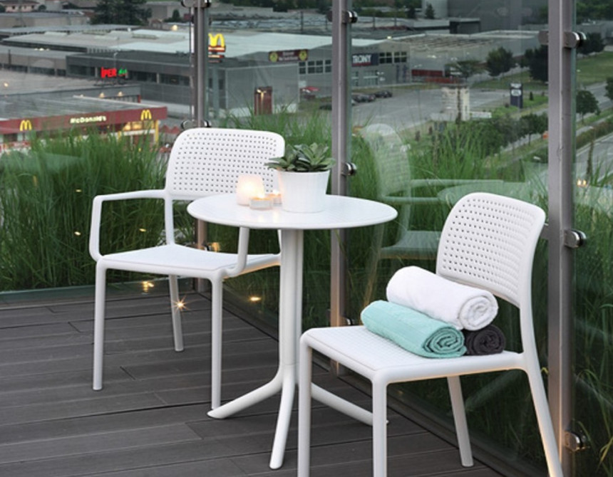 Bora* Chair