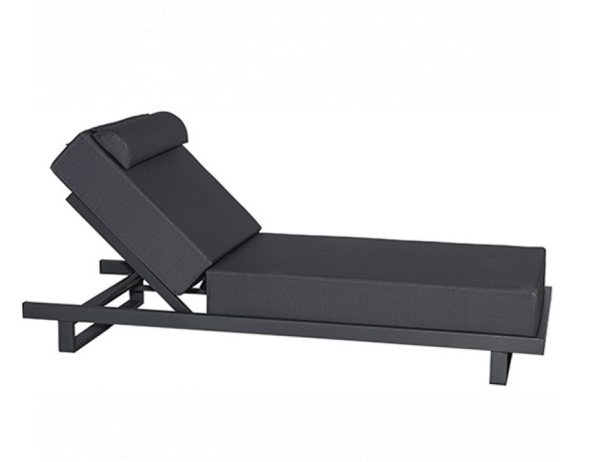 Riviera* CAT.A Sun-Lounger