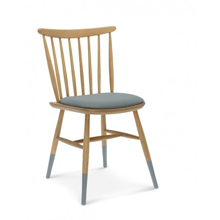 Wand/V* Chair CAT.A