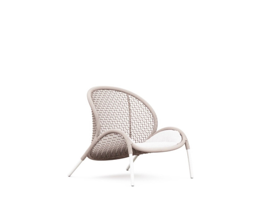 Dune/L-White Lounge Chair