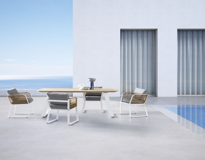 Wing/D7 Dining Set (2049130)