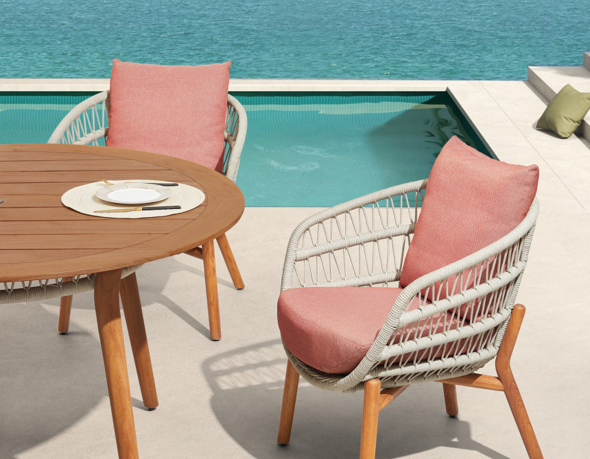 Vasca/D5 Dining Set (301560)